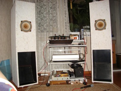 DSC05031.JPG (111.02 KiB) Преглеждано 8076 пъти Отново двете: